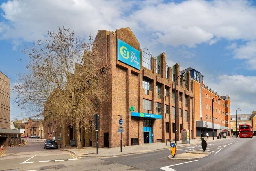 Vine Street portfolio of 2 properties for sale on LoopNet.co.uk - Building Photo - Image 2 of 4
