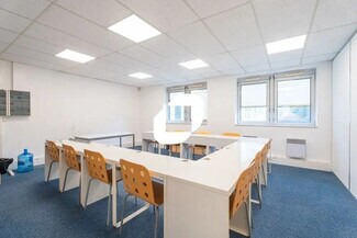 More details for 7 Rue Jean Mermoz, Versailles - Office to Rent