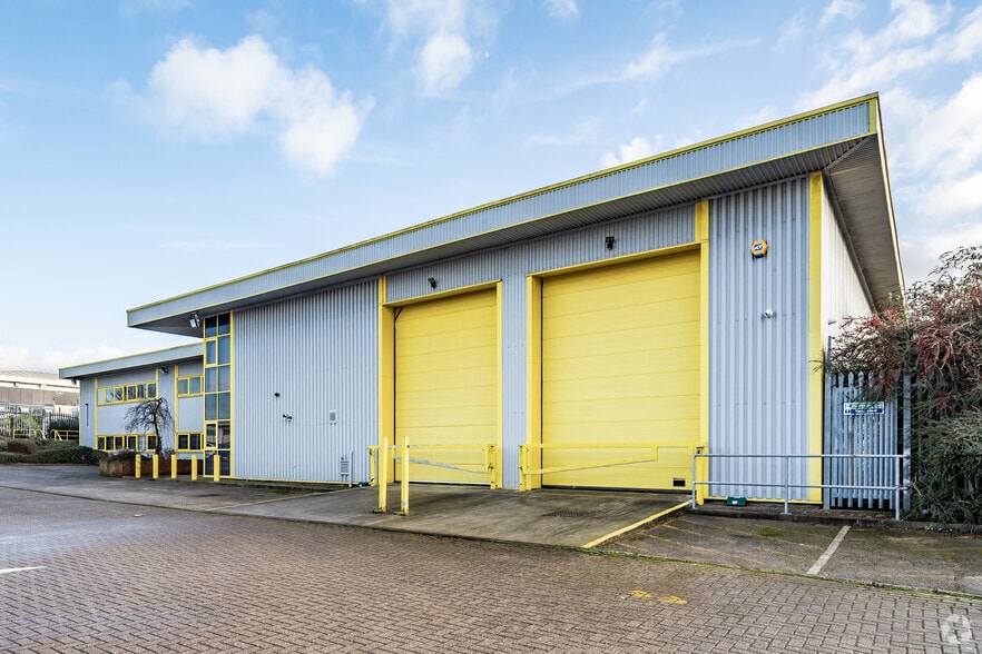 Montford St, Salford to rent - Building Photo - Image 3 of 3