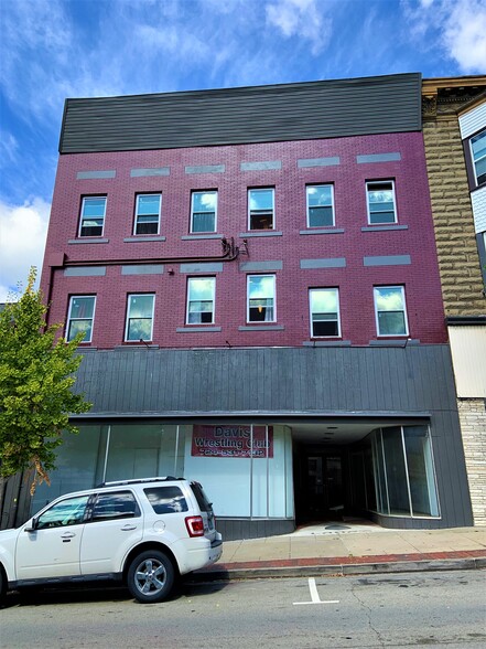 25 W Chestnut St, Washington, PA for sale - Building Photo - Image 1 of 1