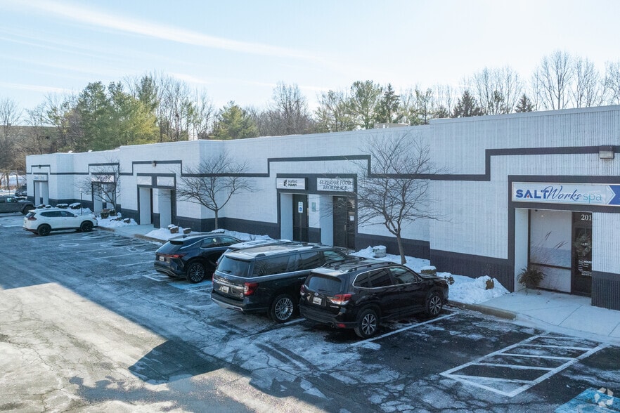 201 Gateway Dr, Bel Air, MD to rent - Building Photo - Image 2 of 4