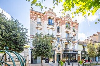 More details for 10 Rue Anatole France, Puteaux - Retail to Rent