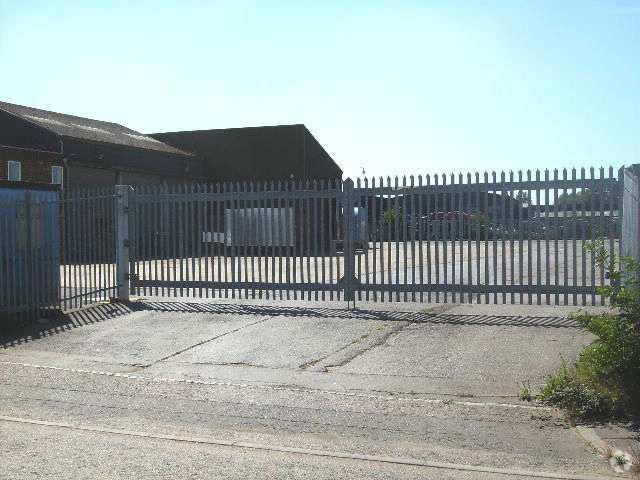 Archers Fields, Basildon for sale Primary Photo- Image 1 of 1