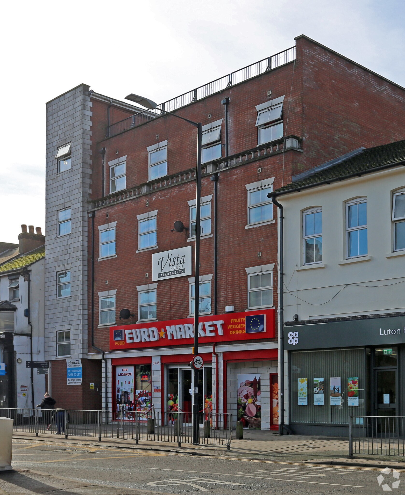 33-35 New Bedford Rd, Luton for sale Primary Photo- Image 1 of 1