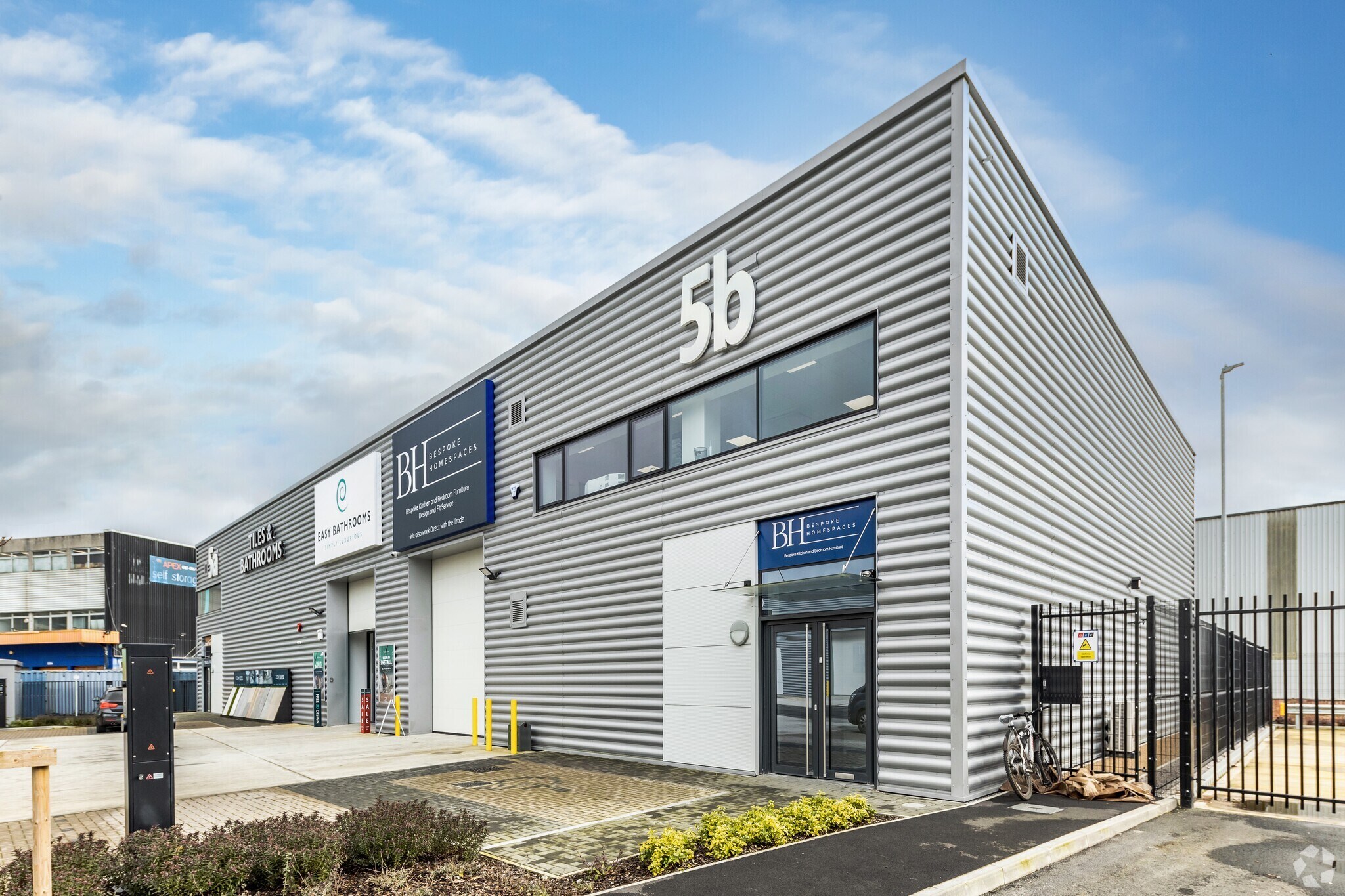 Duke Av, Cheadle for sale Primary Photo- Image 1 of 1