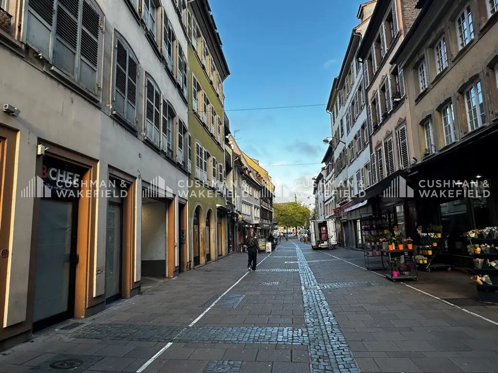 Rue D'Austerlitz, Strasbourg to rent Building Photo- Image 1 of 6
