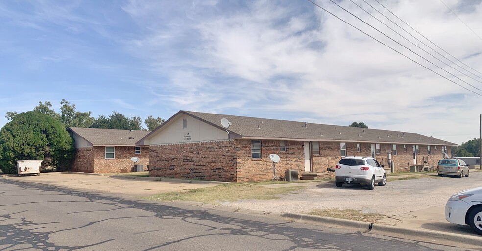 2521 Main St, Woodward, OK for sale - Primary Photo - Image 1 of 1