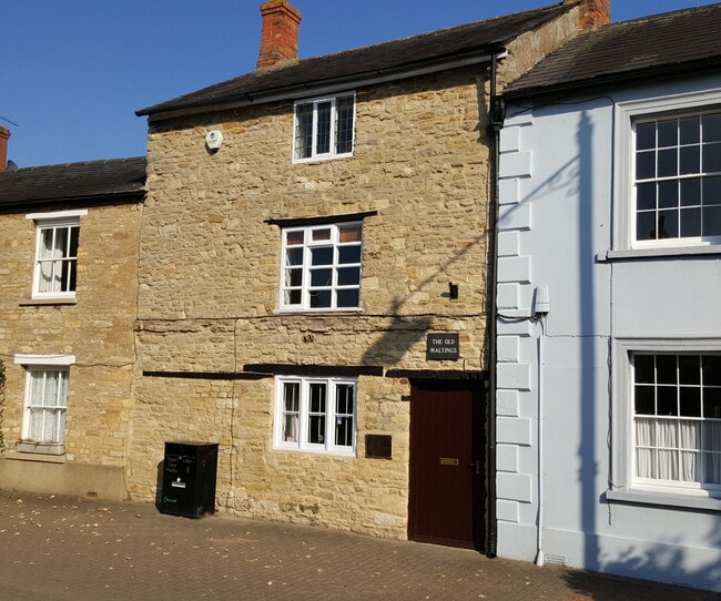 More details for 102A High St, Olney - Office to Rent