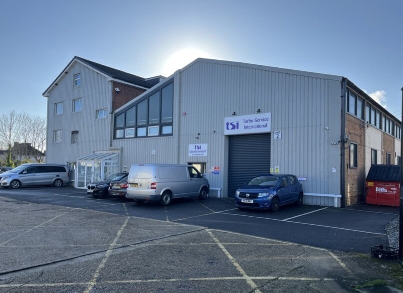 Mill Rd, Totton for sale - Building Photo - Image 1 of 3