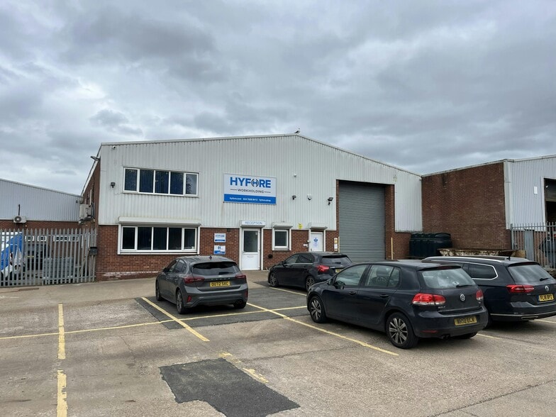 Blackhorse Rd, Coventry to rent - Building Photo - Image 2 of 9