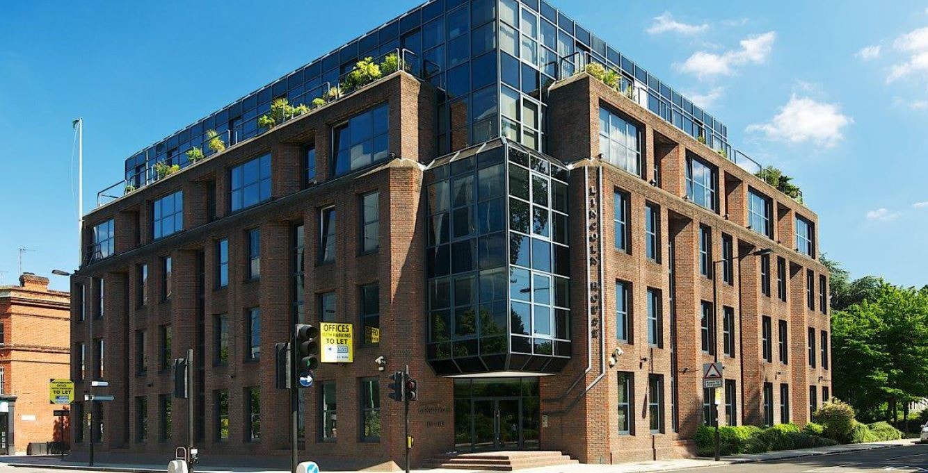 137-143 Hammersmith Rd, London to rent Building Photo- Image 1 of 1