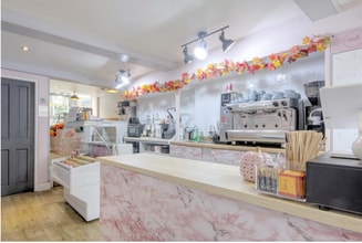 78 High St, Skipton to rent Interior Photo- Image 2 of 2