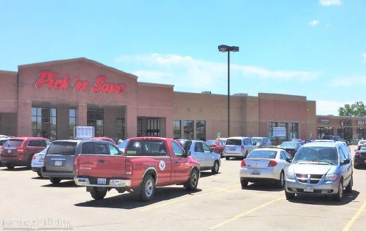 114-246 8th St, Monroe, WI for sale - Building Photo - Image 1 of 1