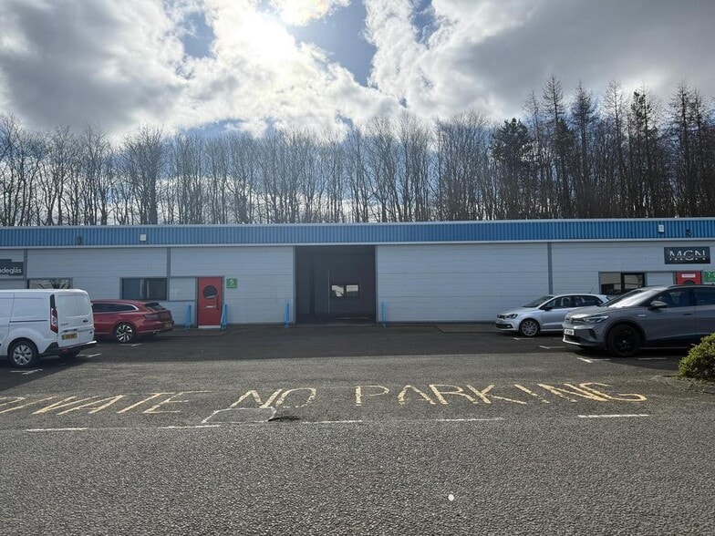 1-9 Duncan Mcintosh Rd, Cumbernauld for sale - Building Photo - Image 1 of 1