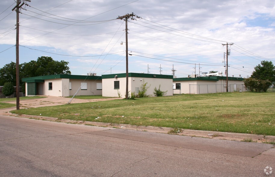 1215 NE 34th St, Oklahoma City, OK for rent - Building Photo - Image 3 of 17