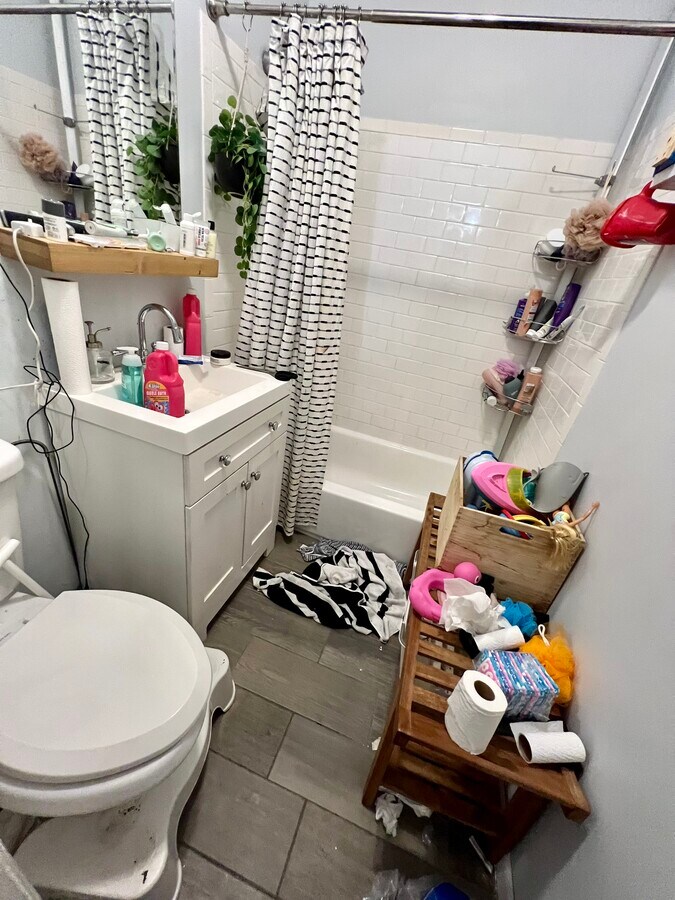 3800 S Wallace Ave, Chicago 60609 UK