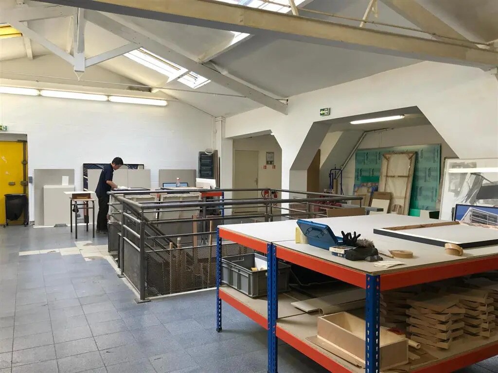 Light Industrial in Le Pré-Saint-Gervais to rent Building Photo- Image 1 of 9