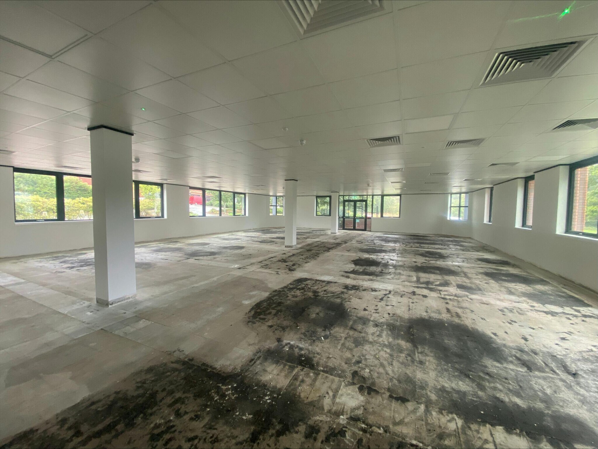 10 Medawar Rd, Guildford for sale Building Photo- Image 1 of 1