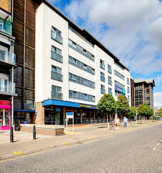 45-61 Jackson Rd, Clacton On Sea to rent - Building Photo - Image 3 of 28