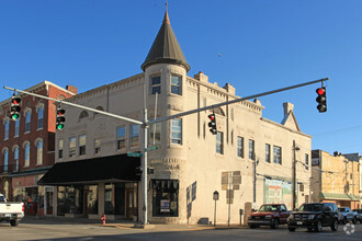 100-102 N Main St, Versailles, KY for sale Building Photo- Image 1 of 1