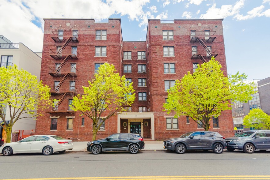 480 Lefferts Ave, Brooklyn, NY for sale - Building Photo - Image 1 of 1