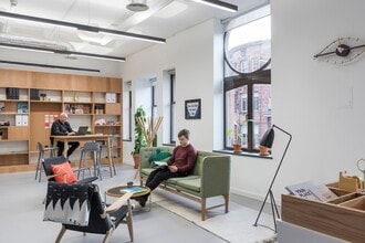 100 West George St, Glasgow to rent Interior Photo- Image 1 of 12