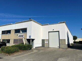 More details for 58 Avenue Des Bruyères, Décines-Charpieu - Light Industrial to Rent