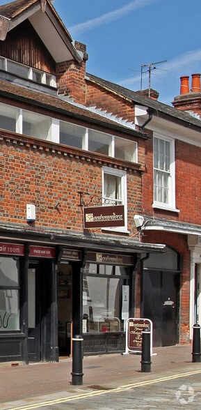 81-83 High St, Burnham to rent - Building Photo - Image 2 of 2