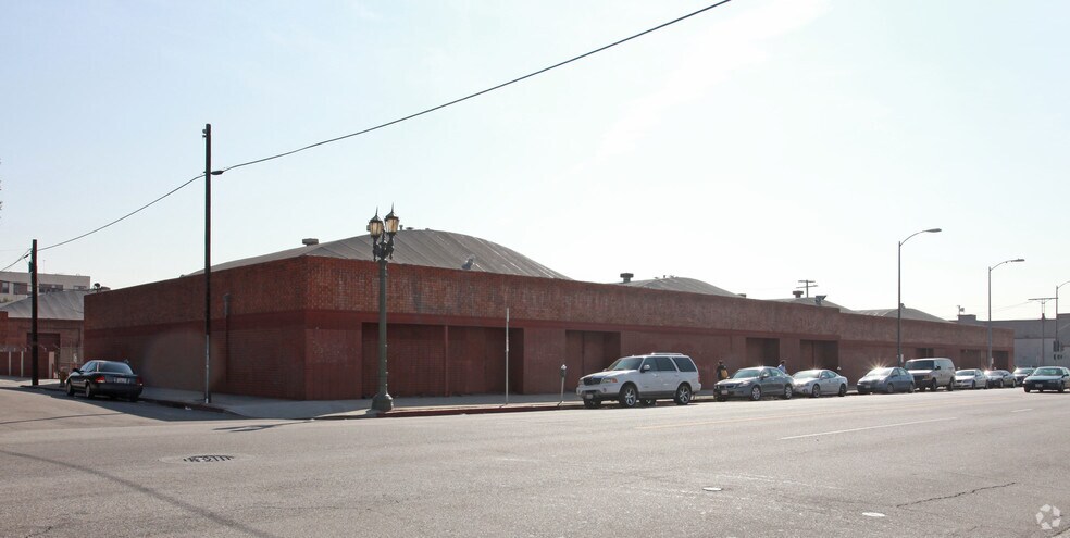 2200 S Hill St, Los Angeles, CA for rent - Building Photo - Image 2 of 5