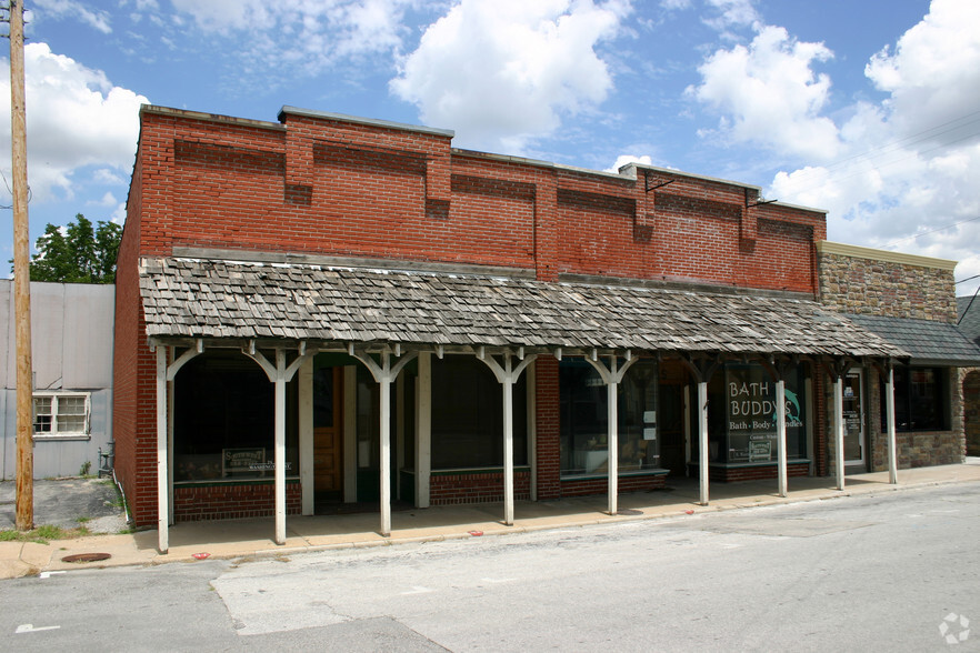 23 E Washington St, Marionville, MO for sale - Primary Photo - Image 1 of 1