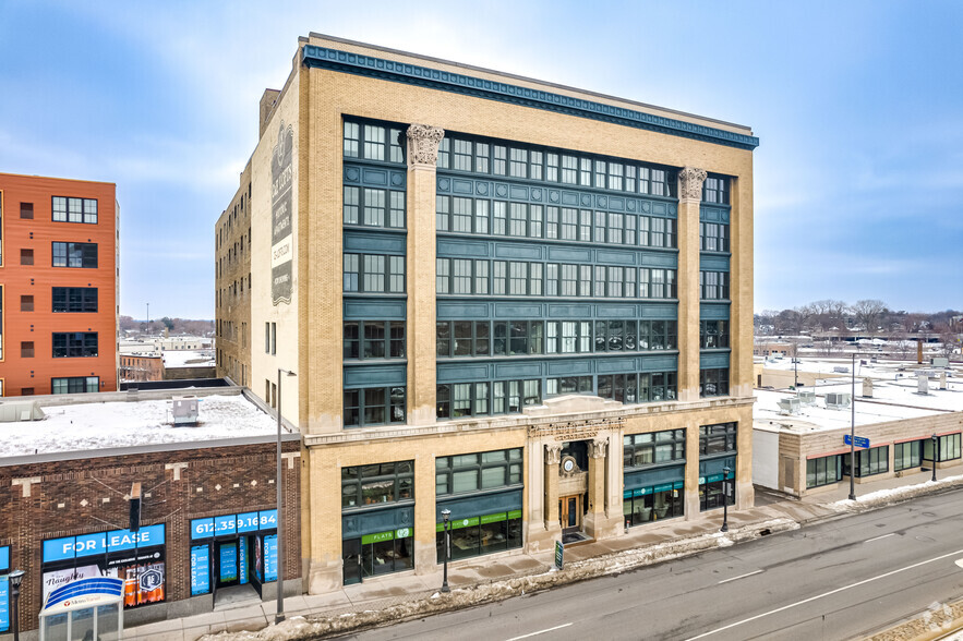 2410 University Ave W, Saint Paul, MN for rent - Building Photo - Image 2 of 72