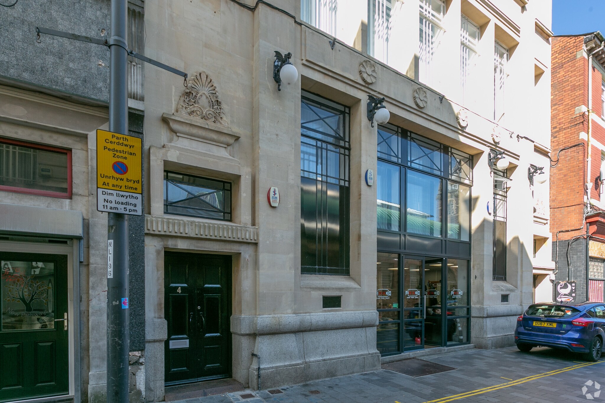 4-5 Market St, Newport for sale Building Photo- Image 1 of 1