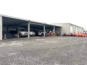 82 Jack Davey Dr, Bath, ON to rent Building Photo- Image 2 of 6