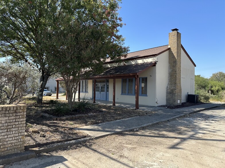 14723 San Pedro Ave, San Antonio, TX for sale - Building Photo - Image 1 of 1