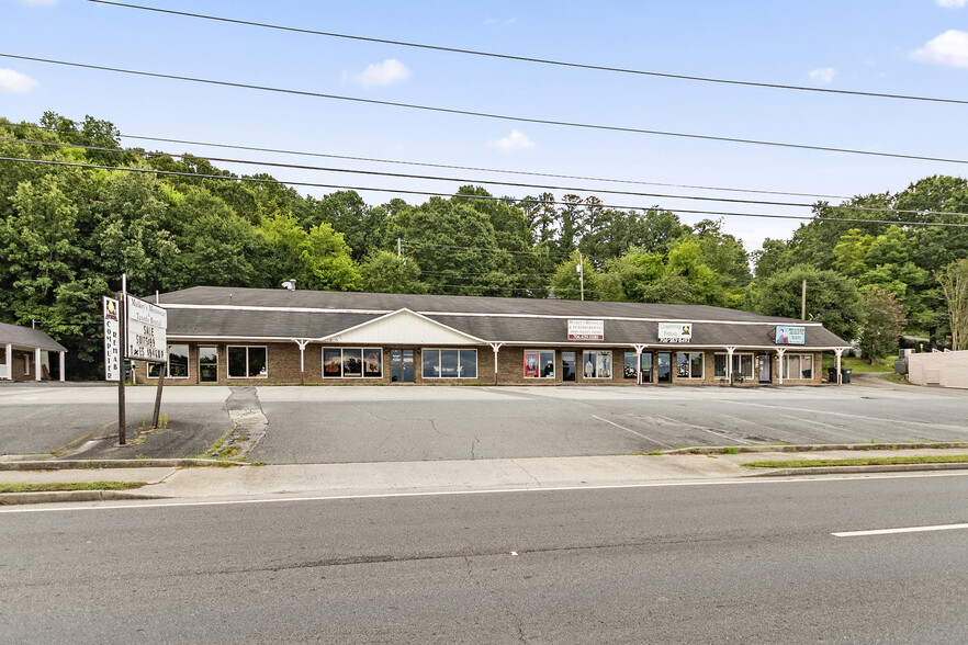 514 S Wall St, Calhoun, GA for rent - Primary Photo - Image 1 of 5