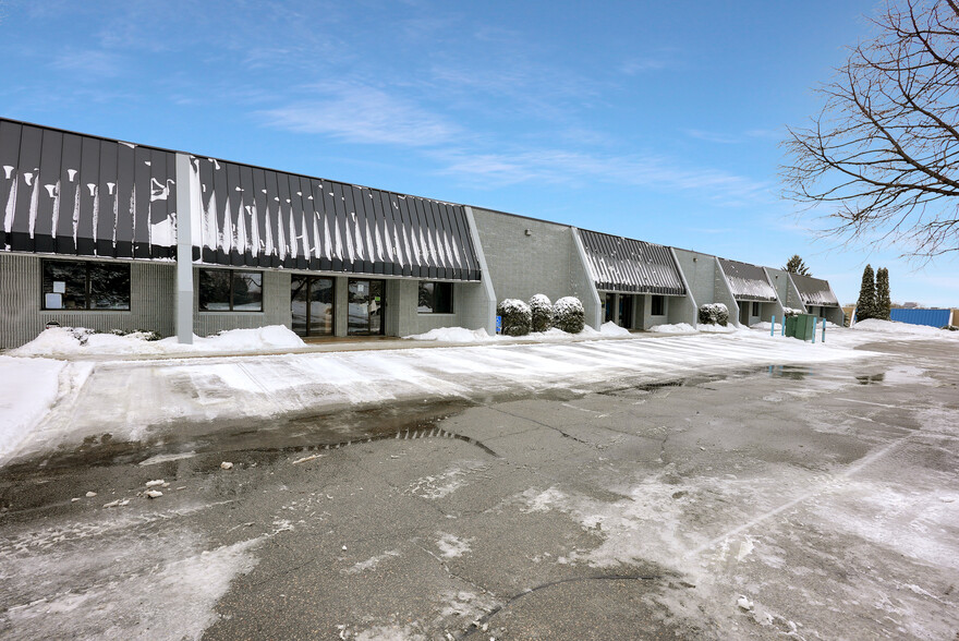 7176-7198 Shady Oak Rd, Eden Prairie, MN for rent - Building Photo - Image 2 of 14