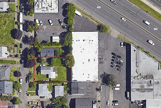 5252 SE 18th Ave, Portland, OR - aerial  map view