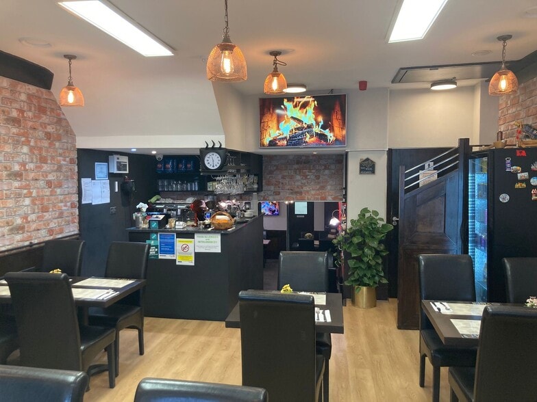 414-416 Green Lanes, London to rent - Building Photo - Image 2 of 5