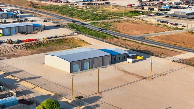 More details for 3717 S County Rd 1232, Midland, TX - Industrial to Rent