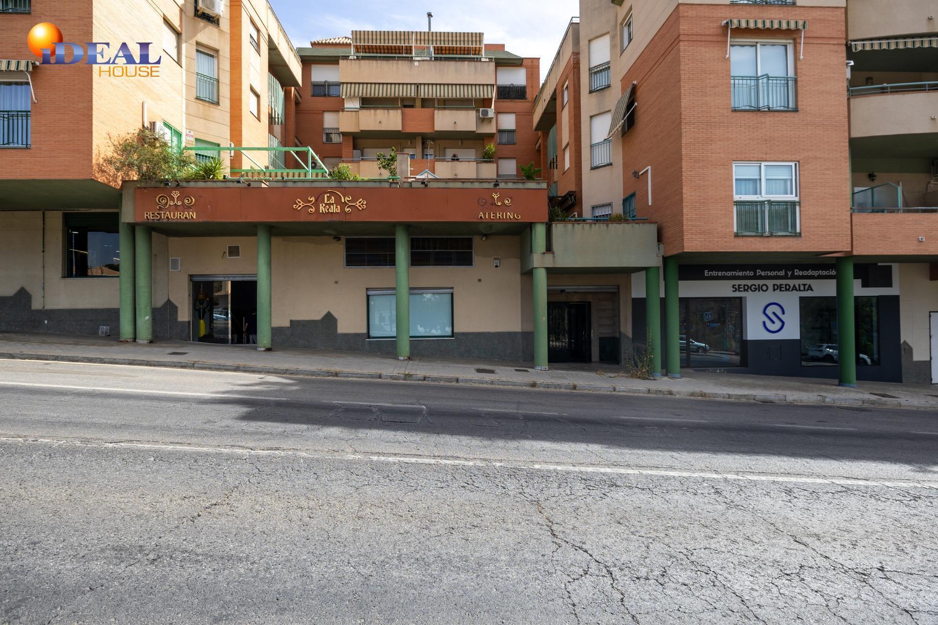 Avenida Santa María de la Alhambra, Granada, Granada for sale Building Photo- Image 1 of 35