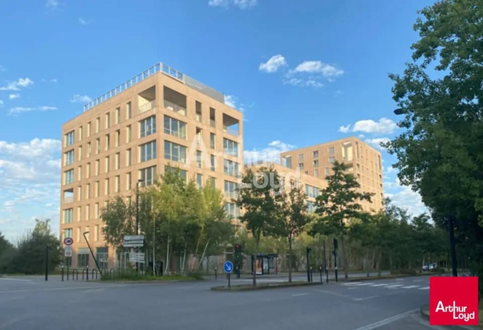 Vente Bureaux 257 m² - Photo 1