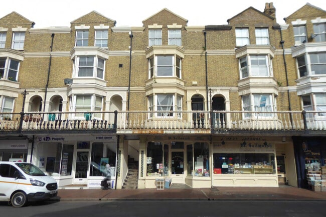More details for 32 Monson Rd, Tunbridge Wells - Retail for Sale