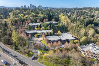 3015 112th Ave NE, Bellevue, WA - aerial  map view