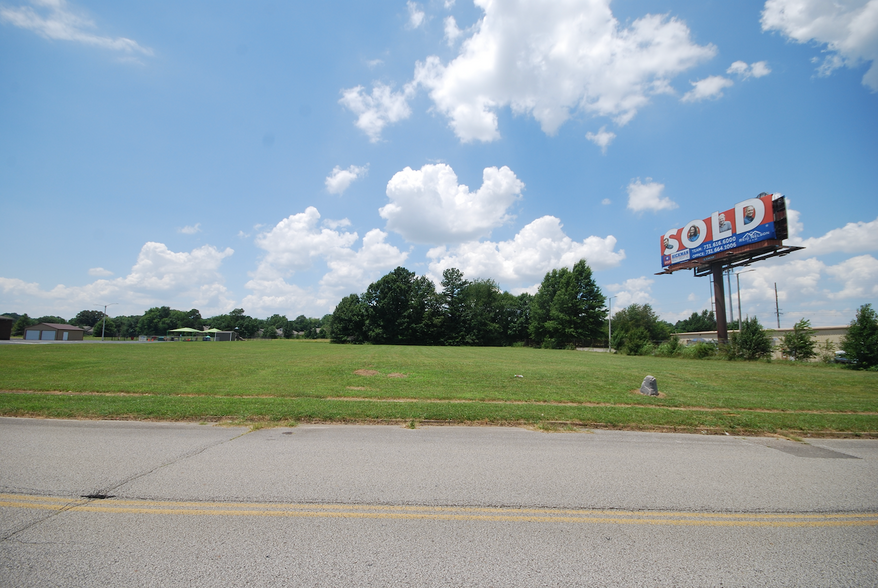 2949 US-45 Frontage byp, Jackson, TN for sale - Primary Photo - Image 2 of 12