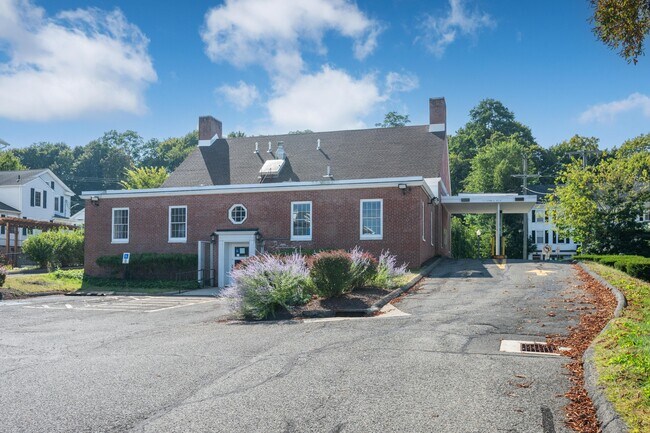 More details for 159 Greenwood Ave, Bethel, CT - Office / Retail to Rent