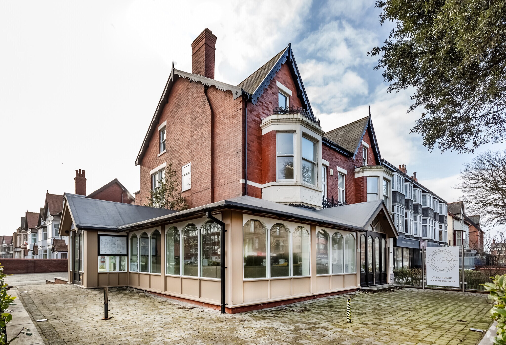 29 Wood St, Lytham St Annes for sale Primary Photo- Image 1 of 1