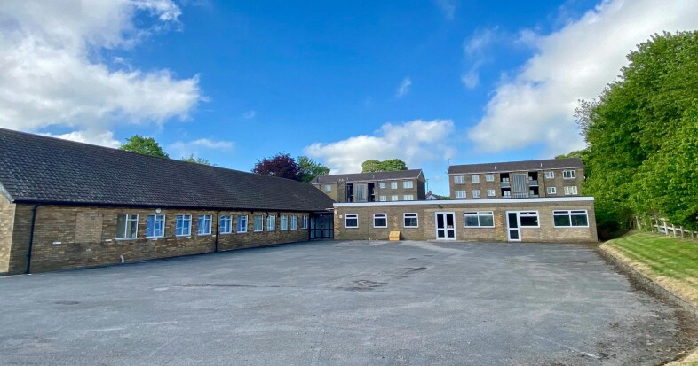 Blackmoor Ct, Durham to rent Primary Photo- Image 1 of 2