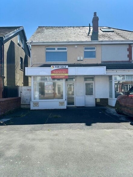 37 Beach Rd, Thornton Cleveleys for sale - Primary Photo - Image 1 of 1