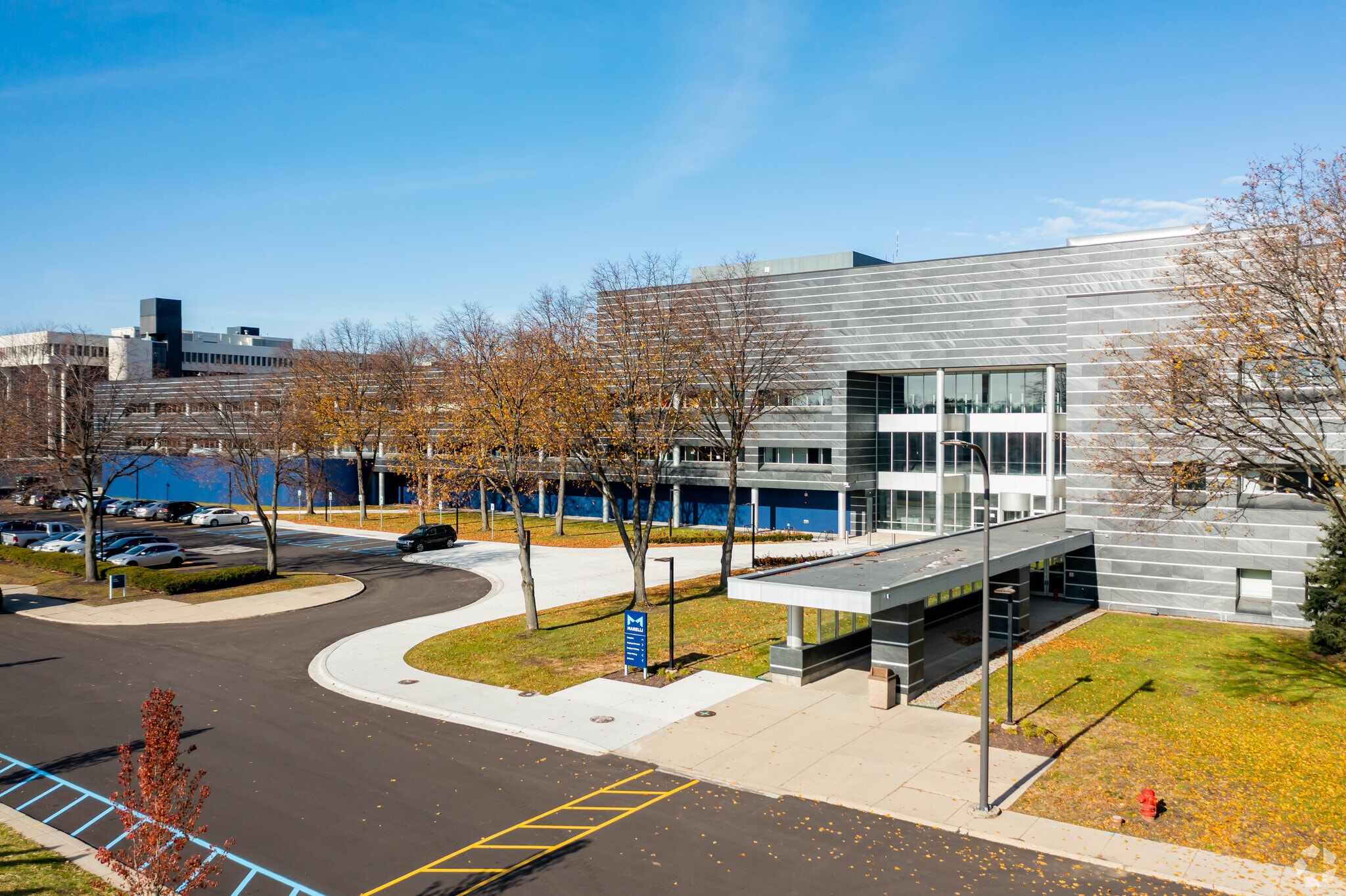 26555 Northwestern Hwy, Southfield, MI to rent Building Photo- Image 1 of 9