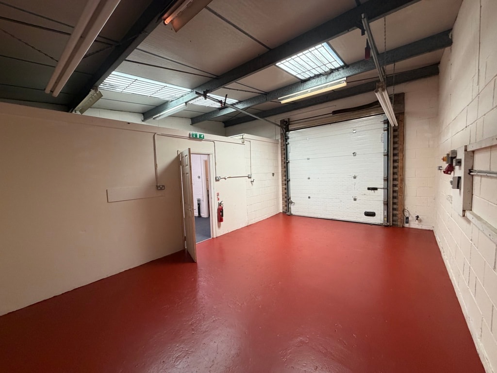 Enterprise Way, Kings Lynn to rent Interior Photo- Image 1 of 2